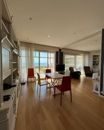 Appartamento Frontemare Da Michi E2 Lido di Jesolo Ngoại thất bức ảnh